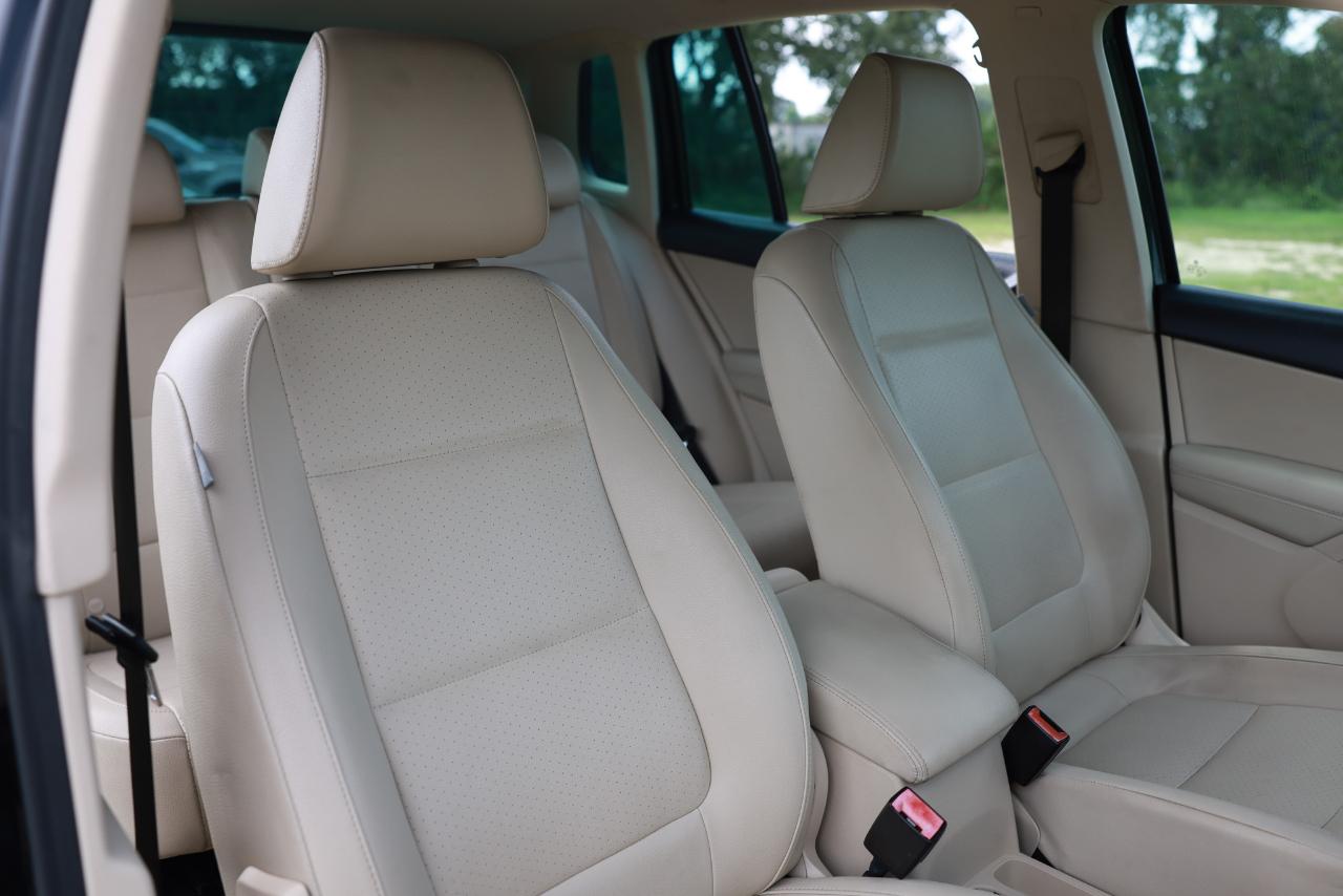 Volkswagen Tiguan  2011