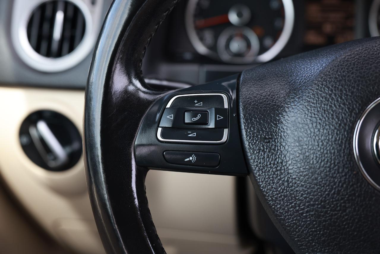 Volkswagen Tiguan  2011