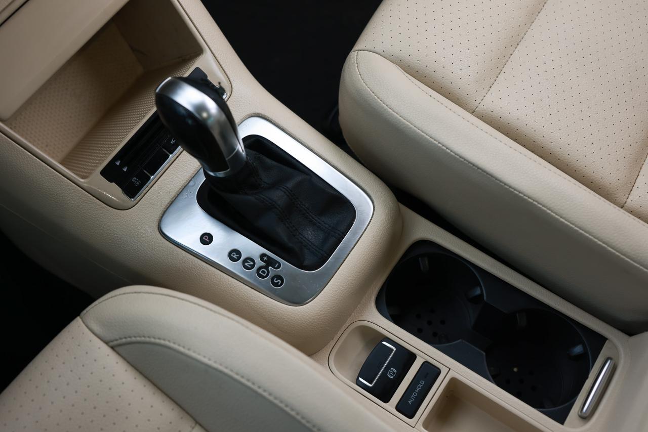 Volkswagen Tiguan  2011