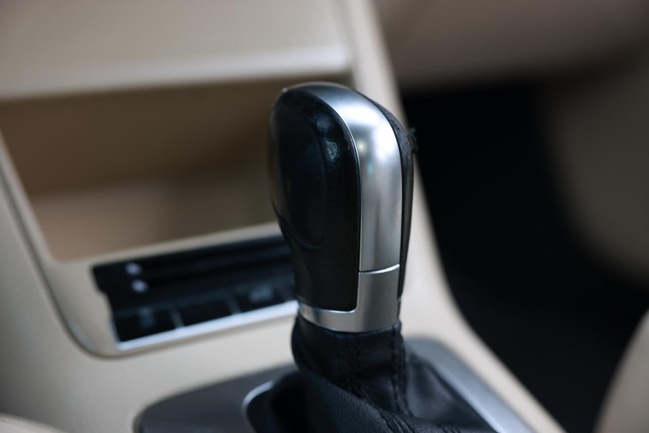 Volkswagen Tiguan  2011