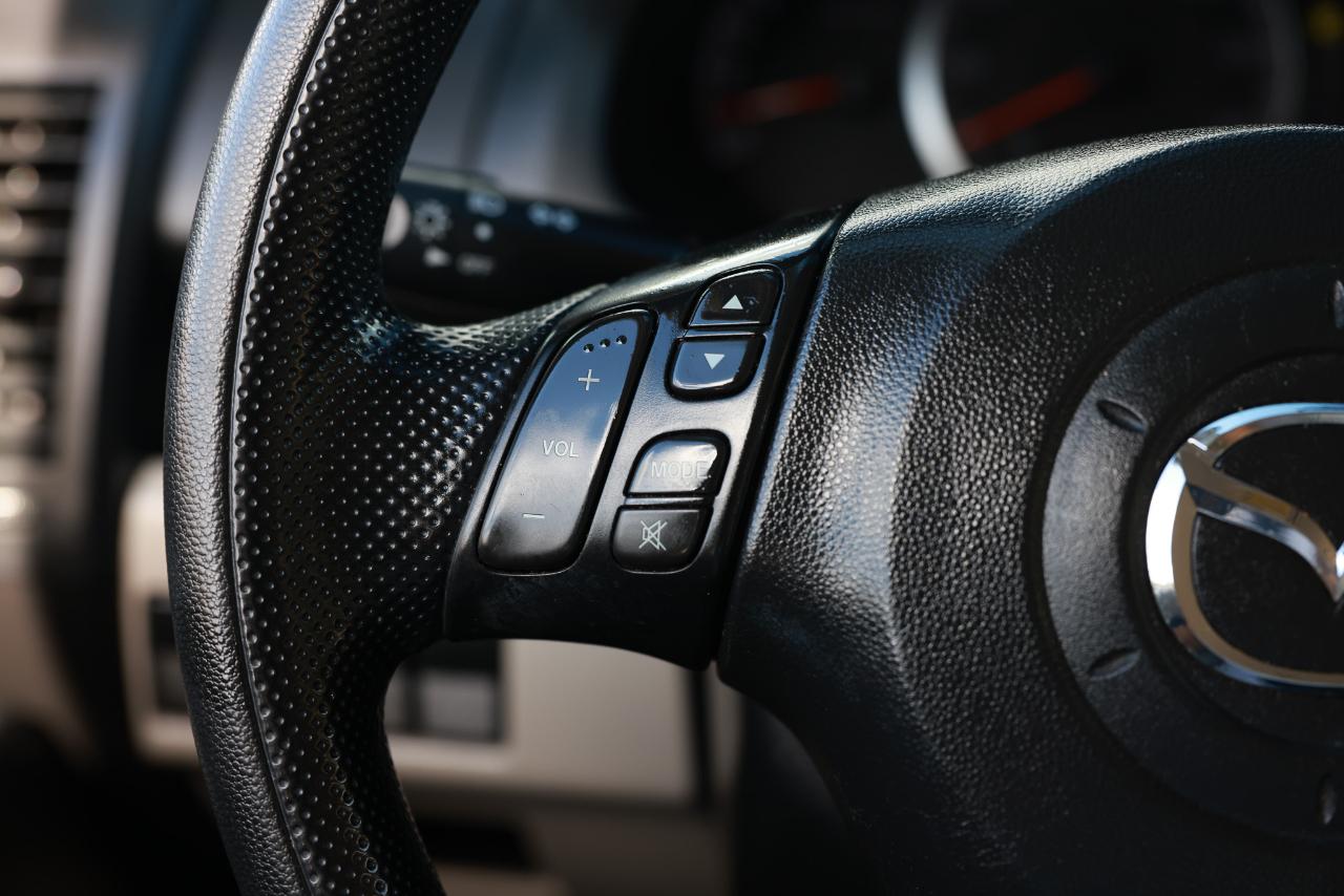 Mazda MAZDA5  2008