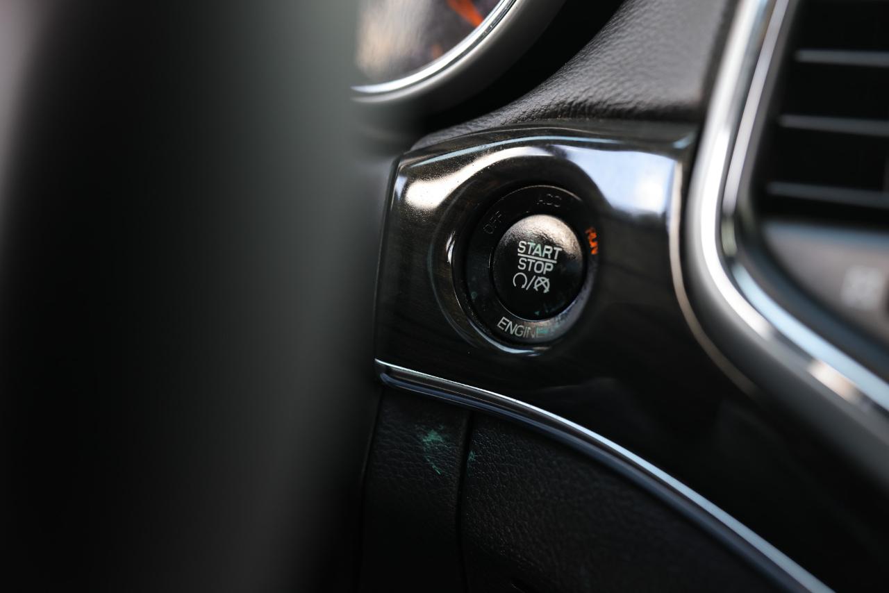 Jeep Grand Cherokee  2015