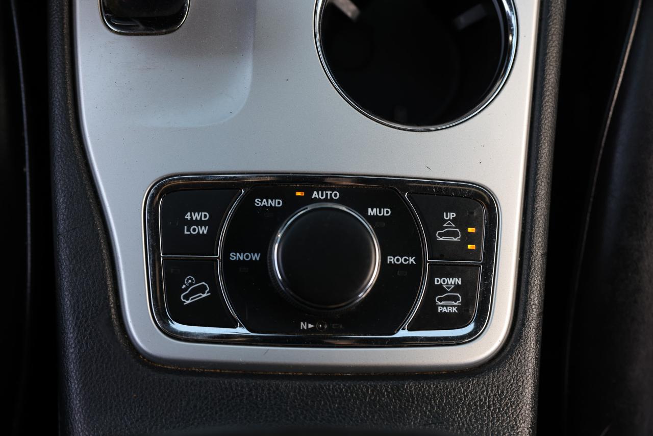 Jeep Grand Cherokee  2015