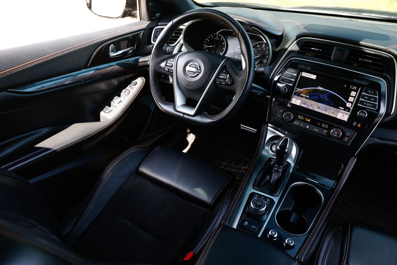 Nissan Maxima  2023