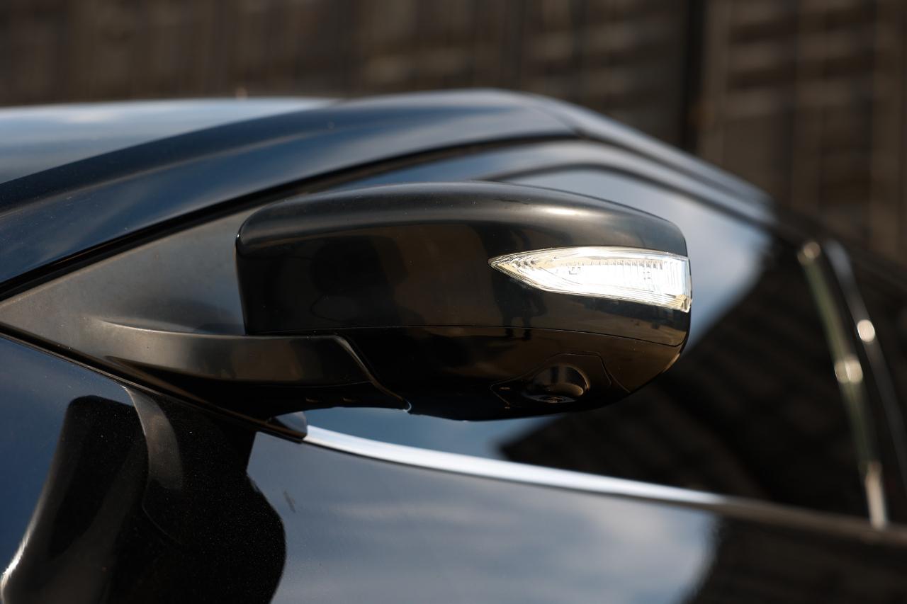 Nissan Maxima  2023