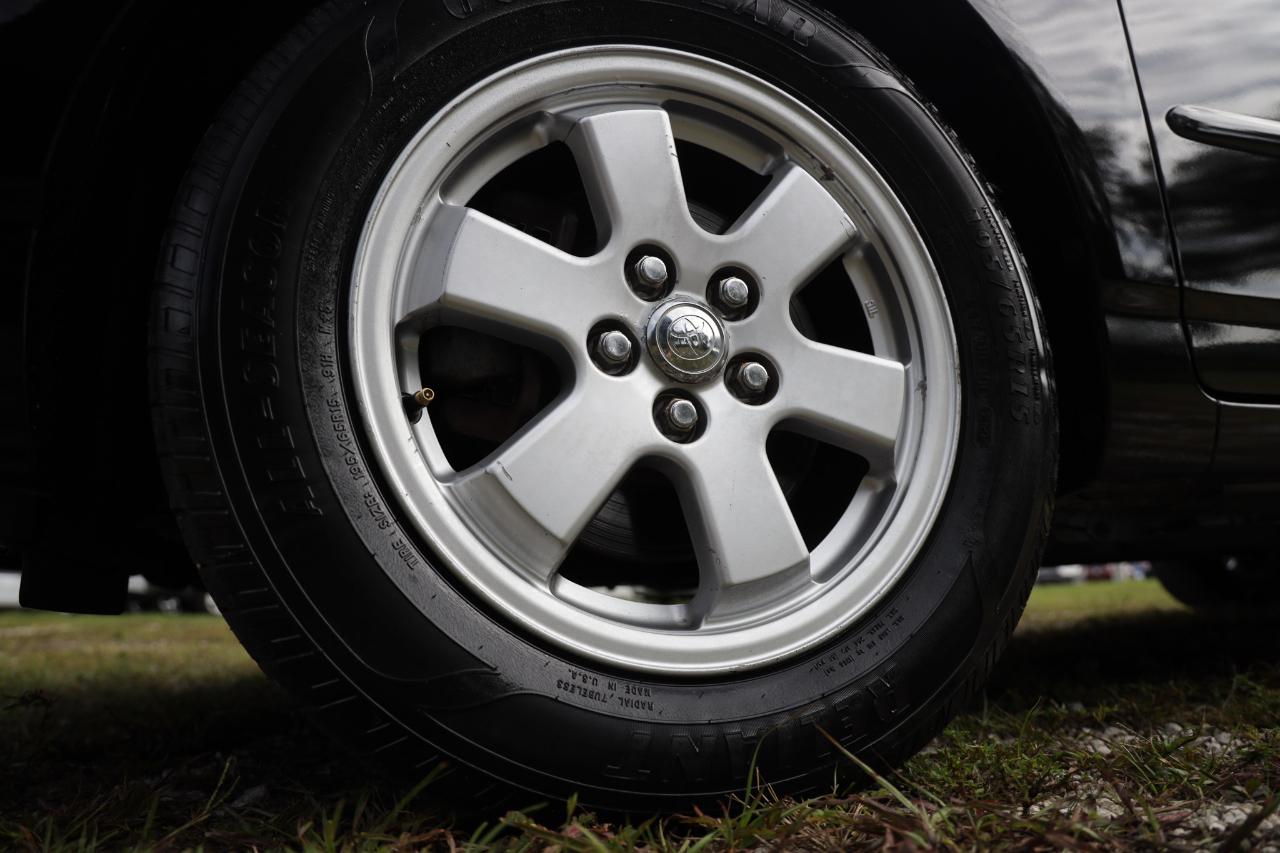 Toyota Corolla  2006