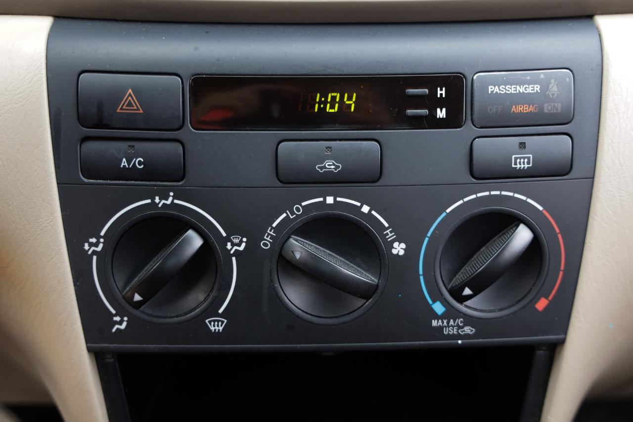 Toyota Corolla  2006
