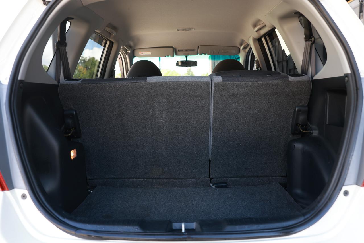 Honda Fit  2001