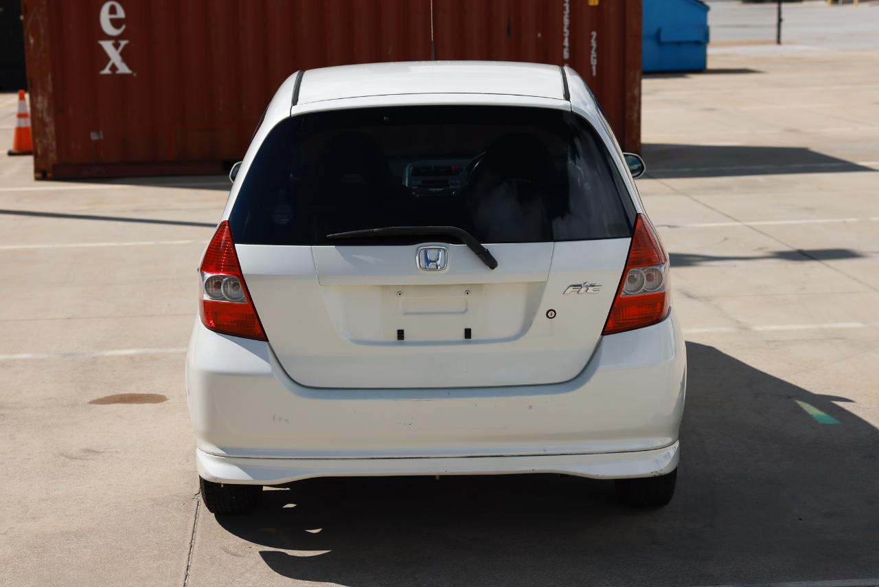 Honda Fit  2001