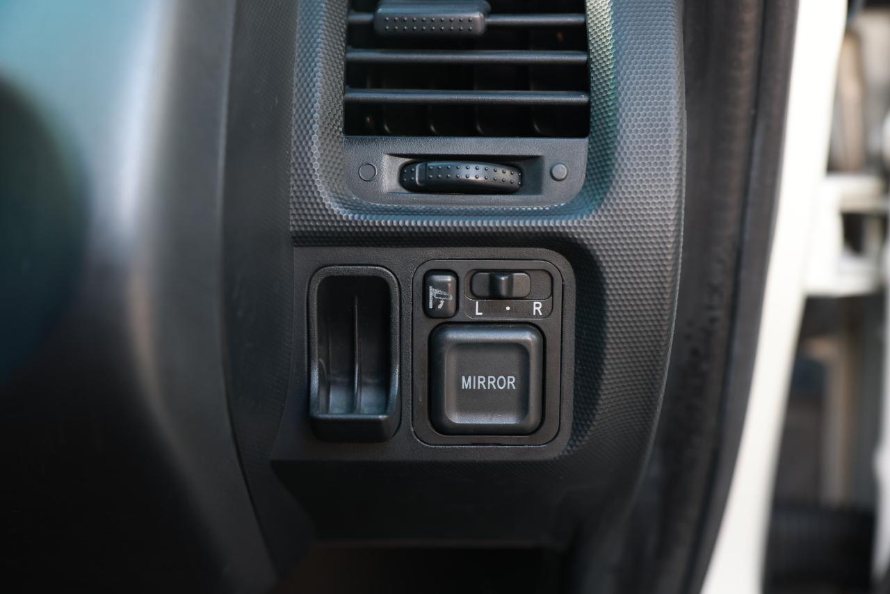 Honda Fit  2001