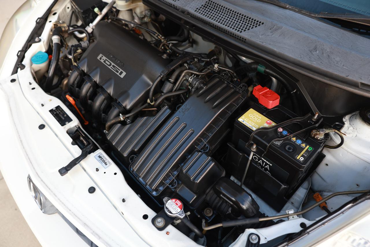 Honda Fit  2001