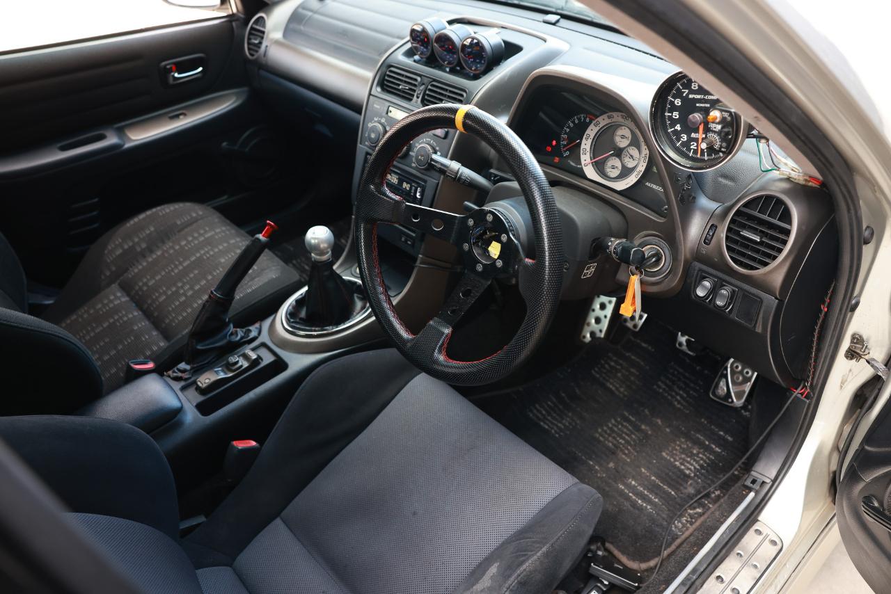 Toyota Altezza  1999