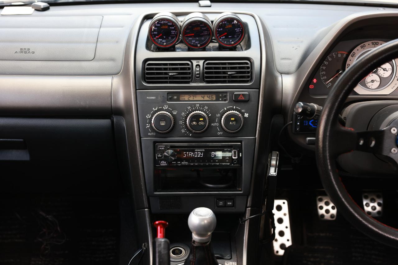 Toyota Altezza  1999