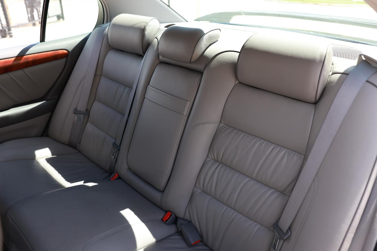 Toyota Aristo  2000