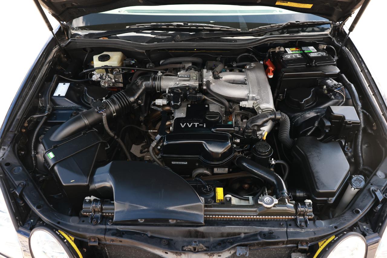 Toyota Aristo  2000
