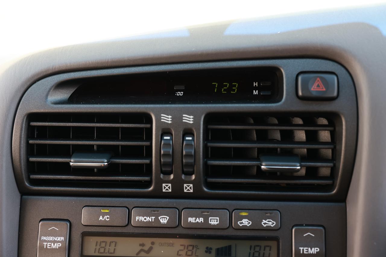 Toyota Aristo  2000