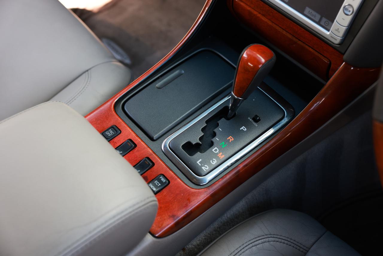Toyota Aristo  2000