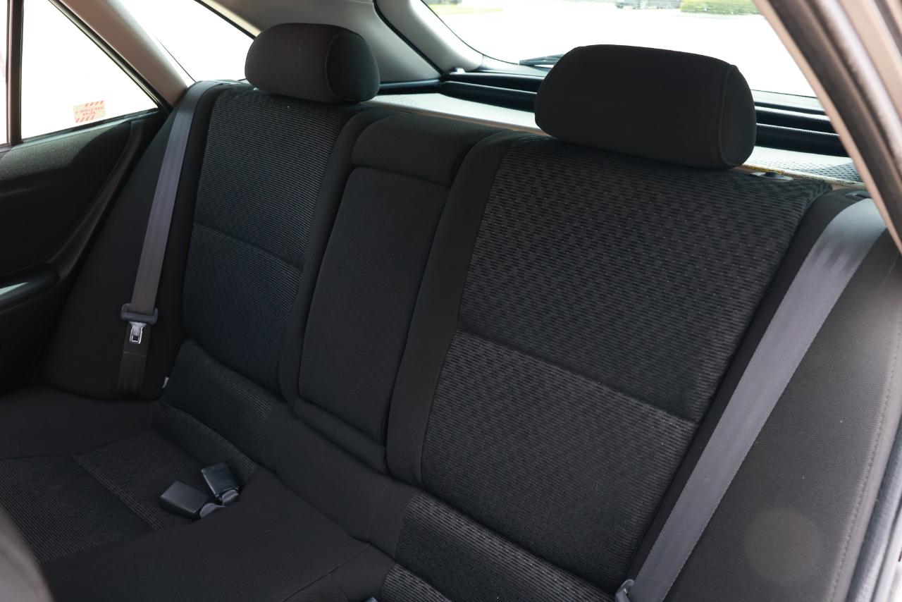Toyota Altezza  2001
