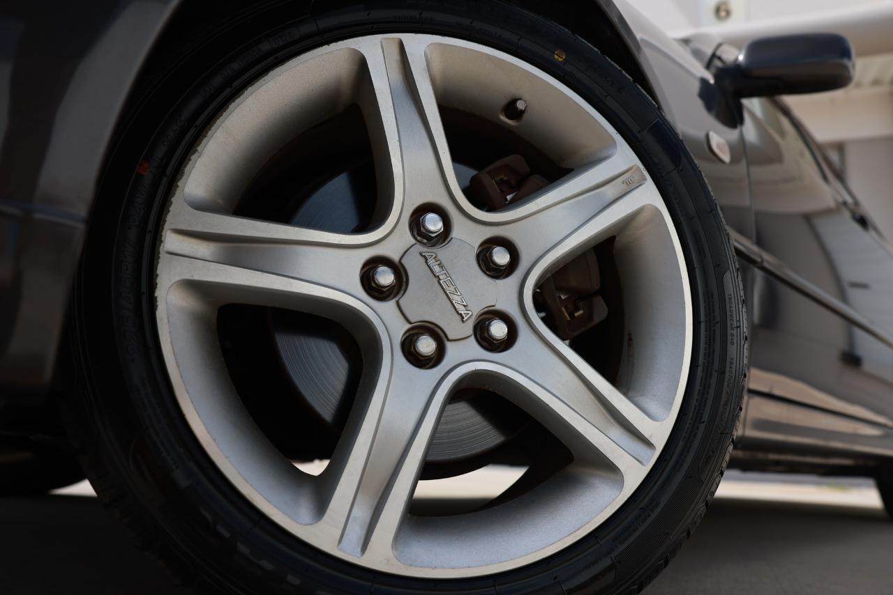 Toyota Altezza  2001