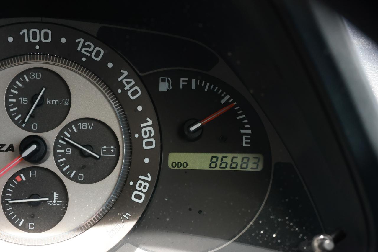 Toyota Altezza  2001