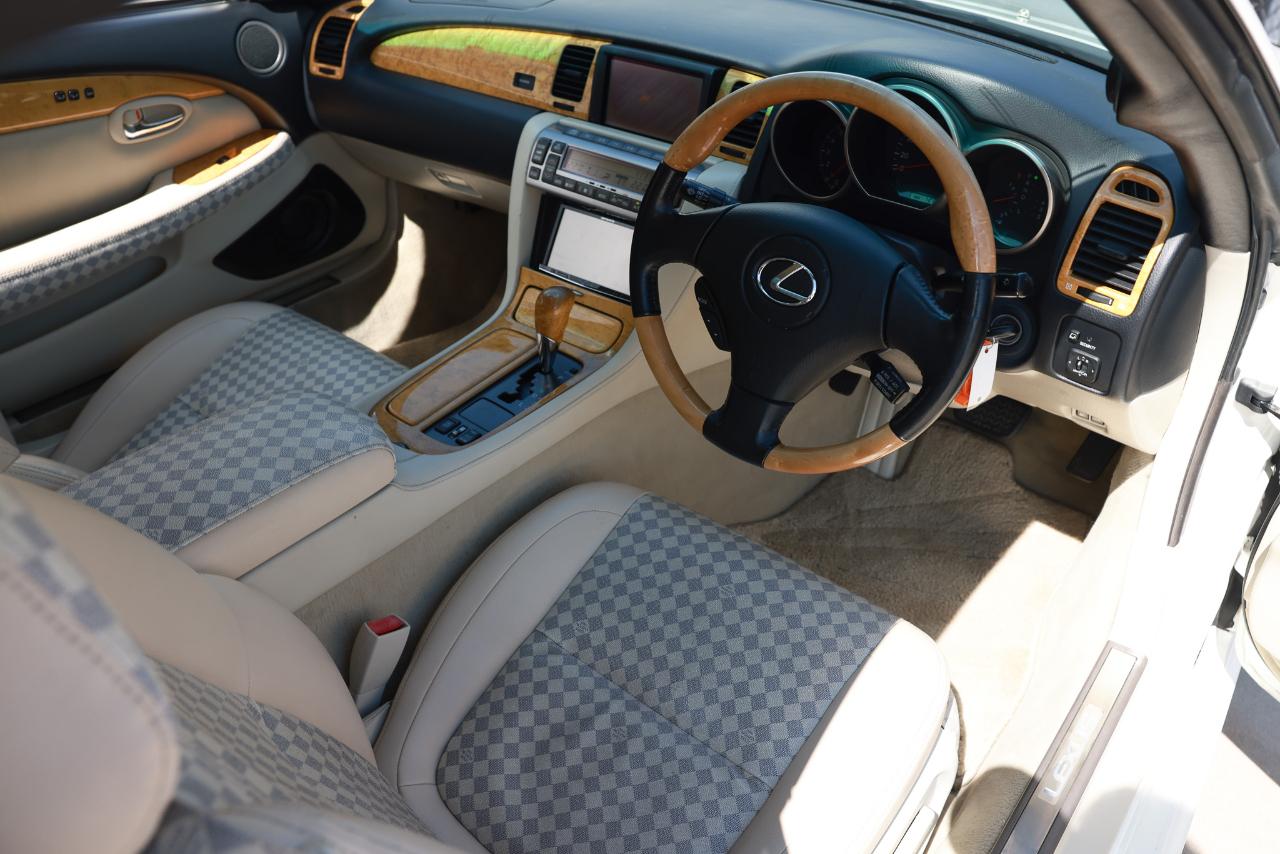 Toyota Soarer  2001