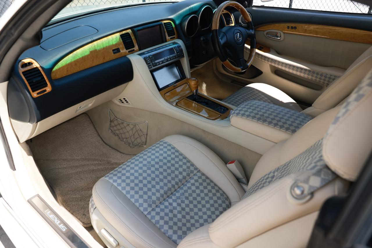 Toyota Soarer  2001