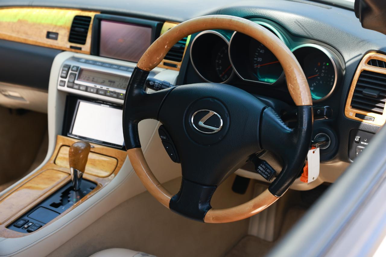 Toyota Soarer  2001