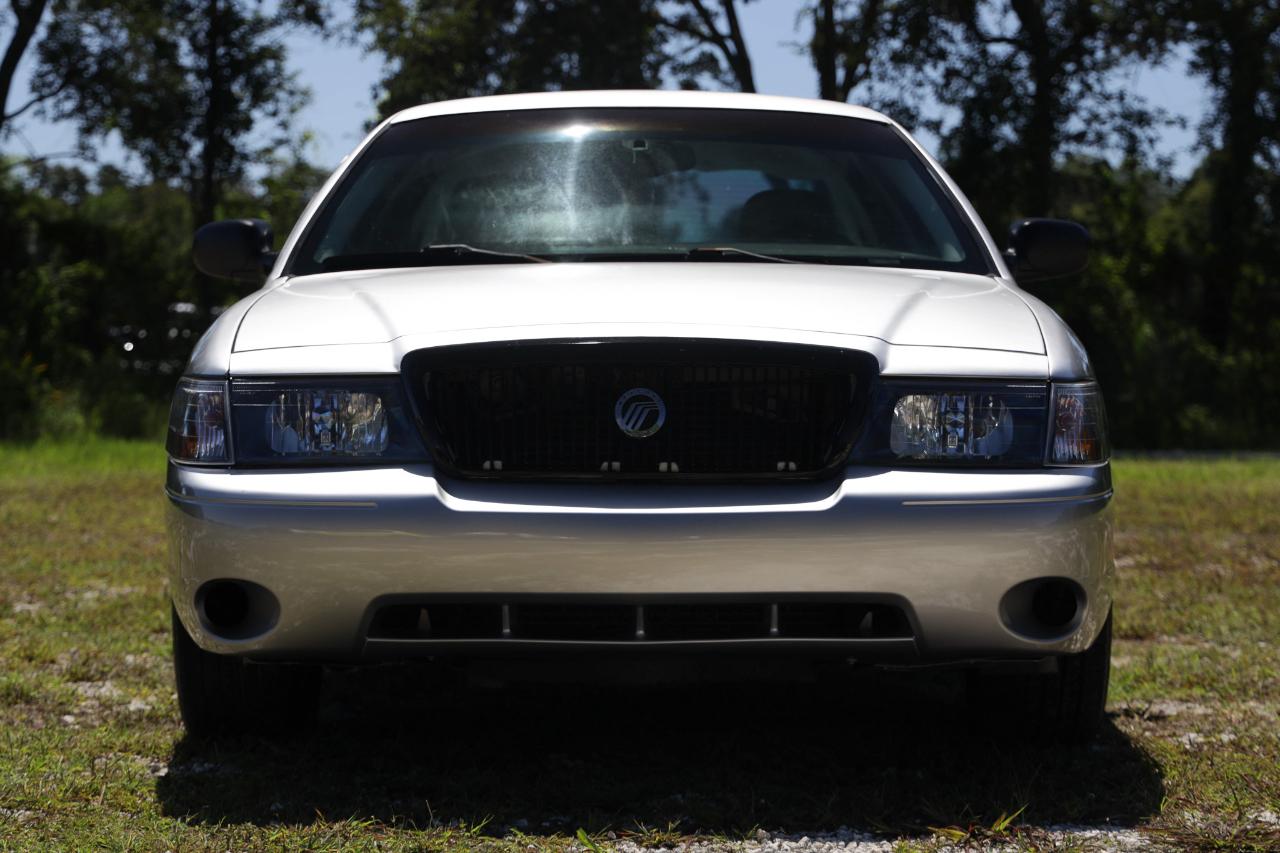 Ford Crown Victoria  2005
