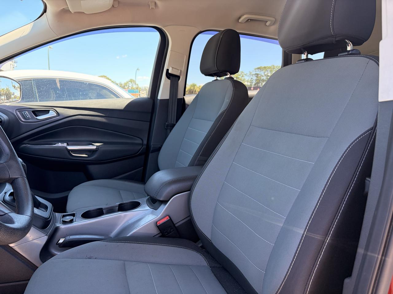 Ford Escape  2016
