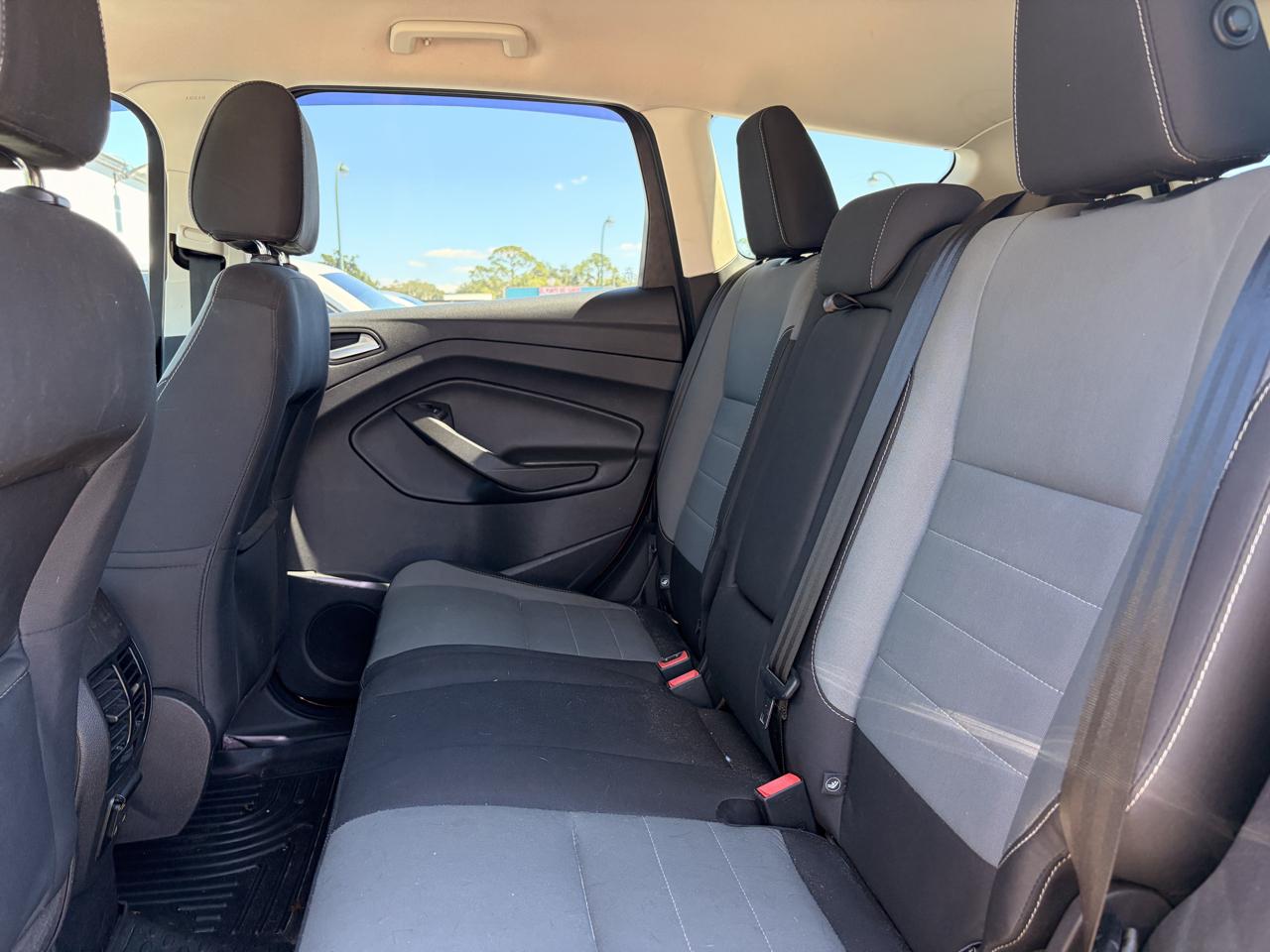 Ford Escape  2016