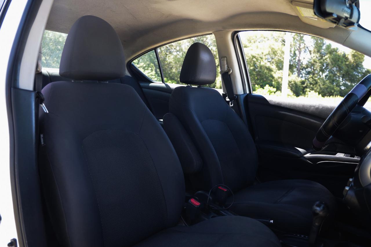 Nissan Versa  2013