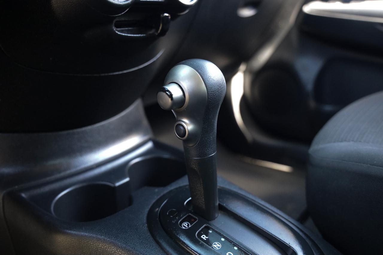 Nissan Versa  2013