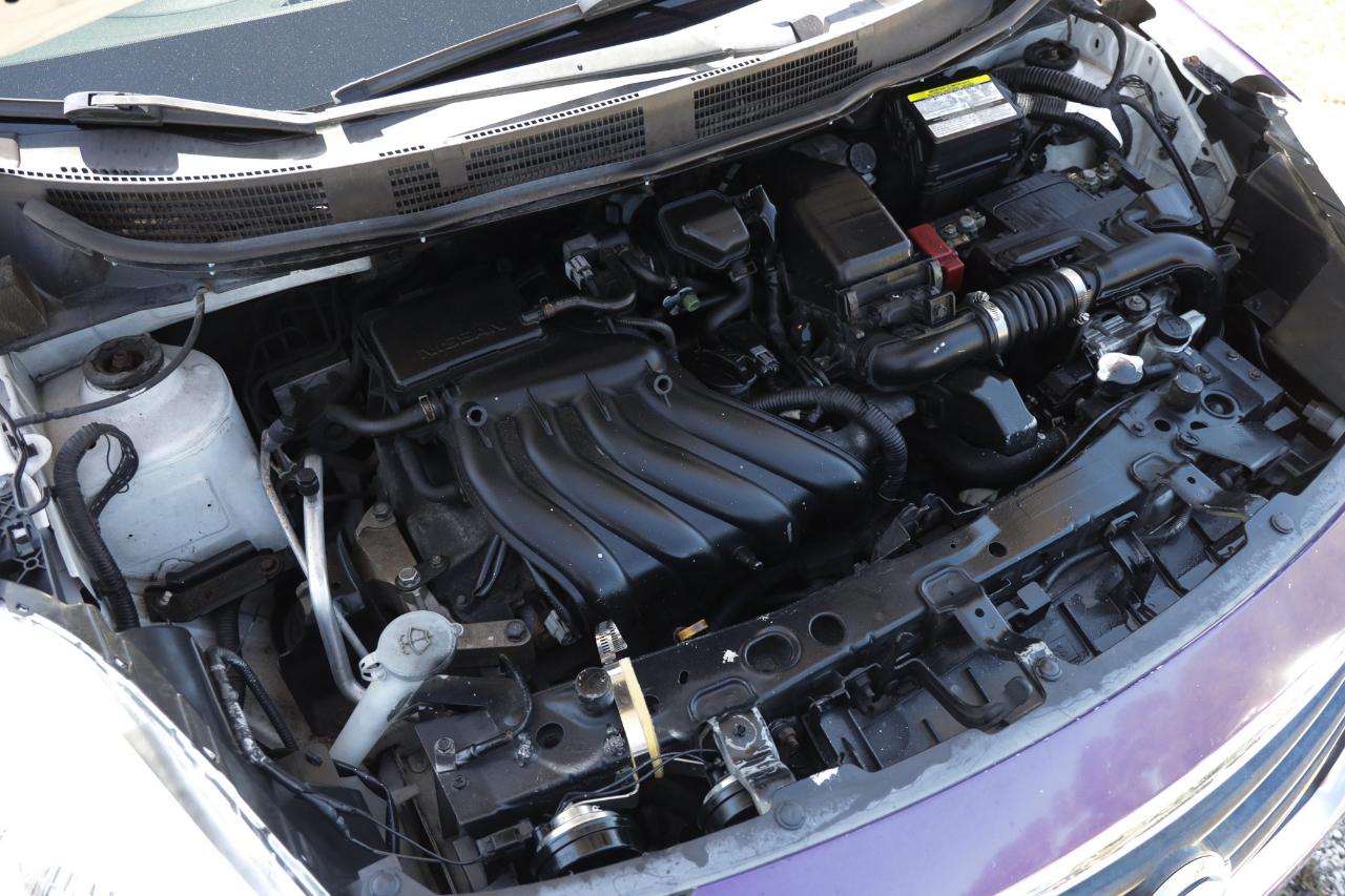 Nissan Versa  2013