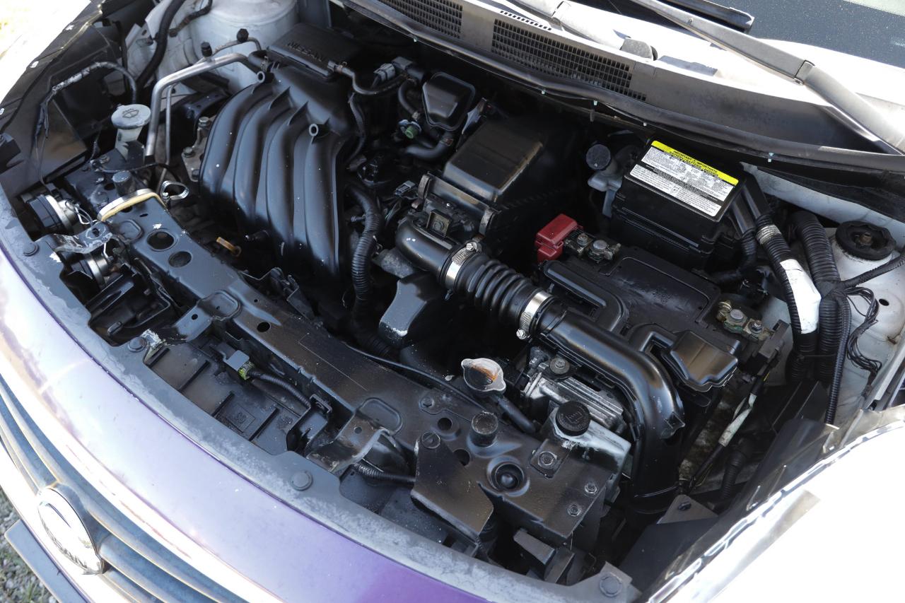 Nissan Versa  2013