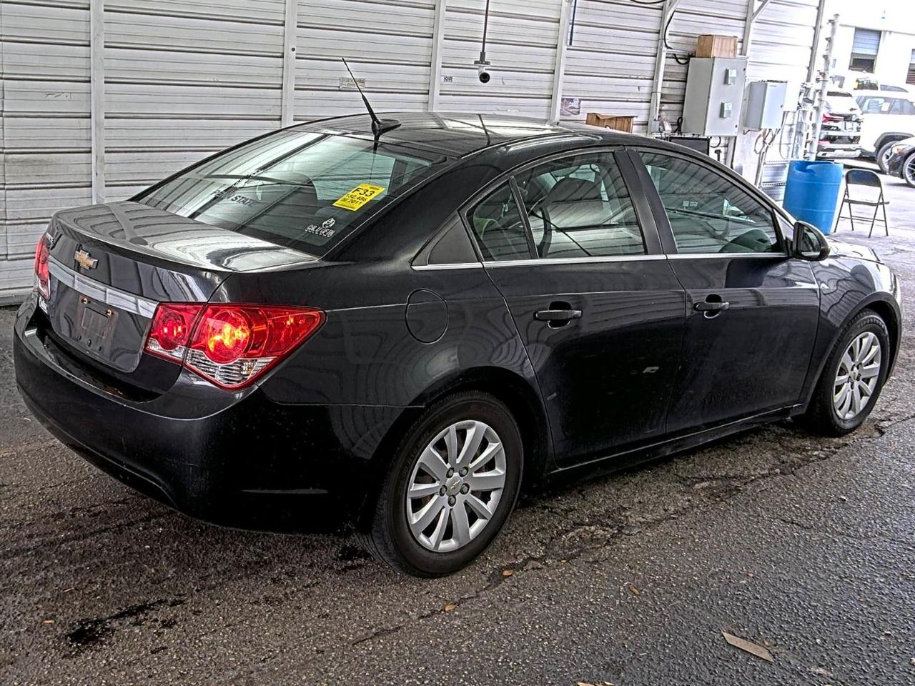 Chevrolet Cruze  2011