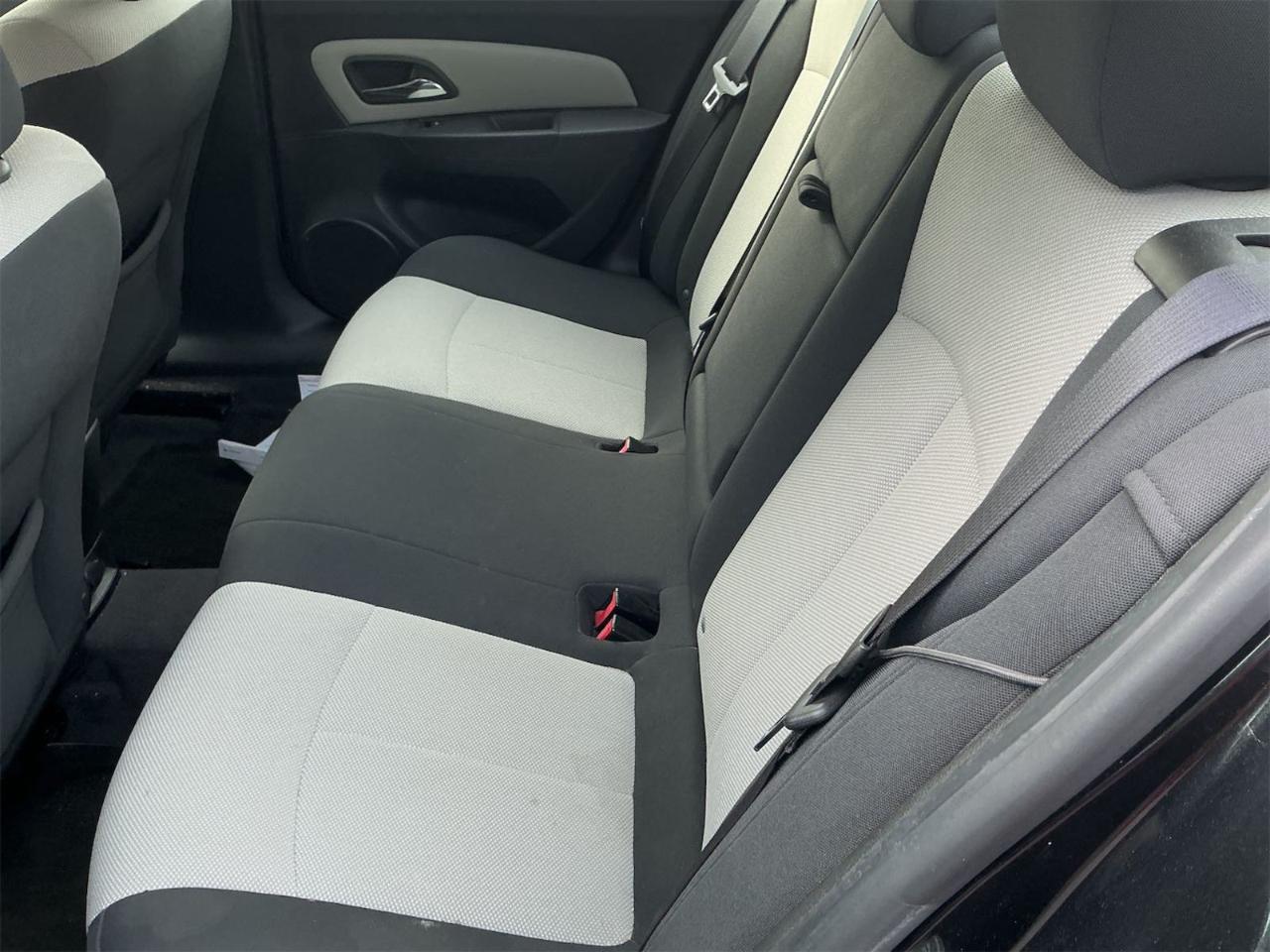Chevrolet Cruze  2011