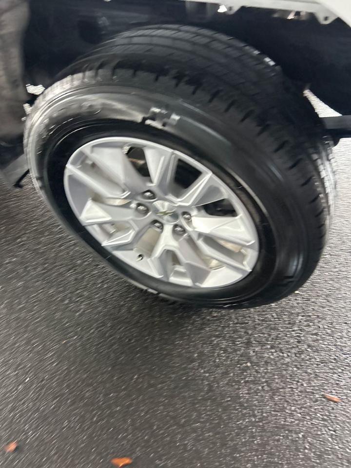 Chevrolet Silverado 1500  2021