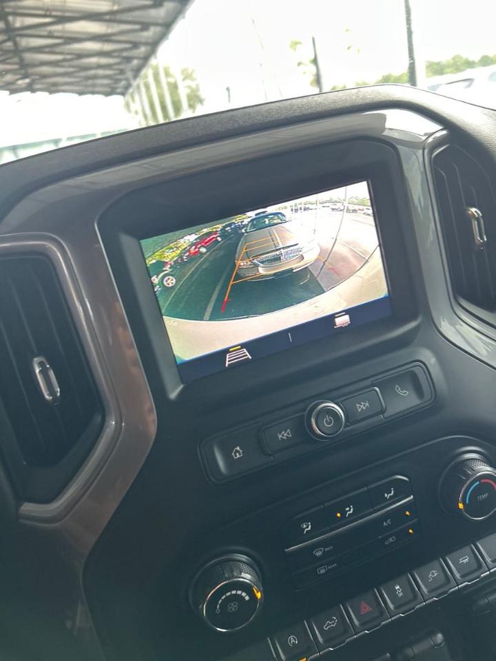 Chevrolet Silverado 1500  2021