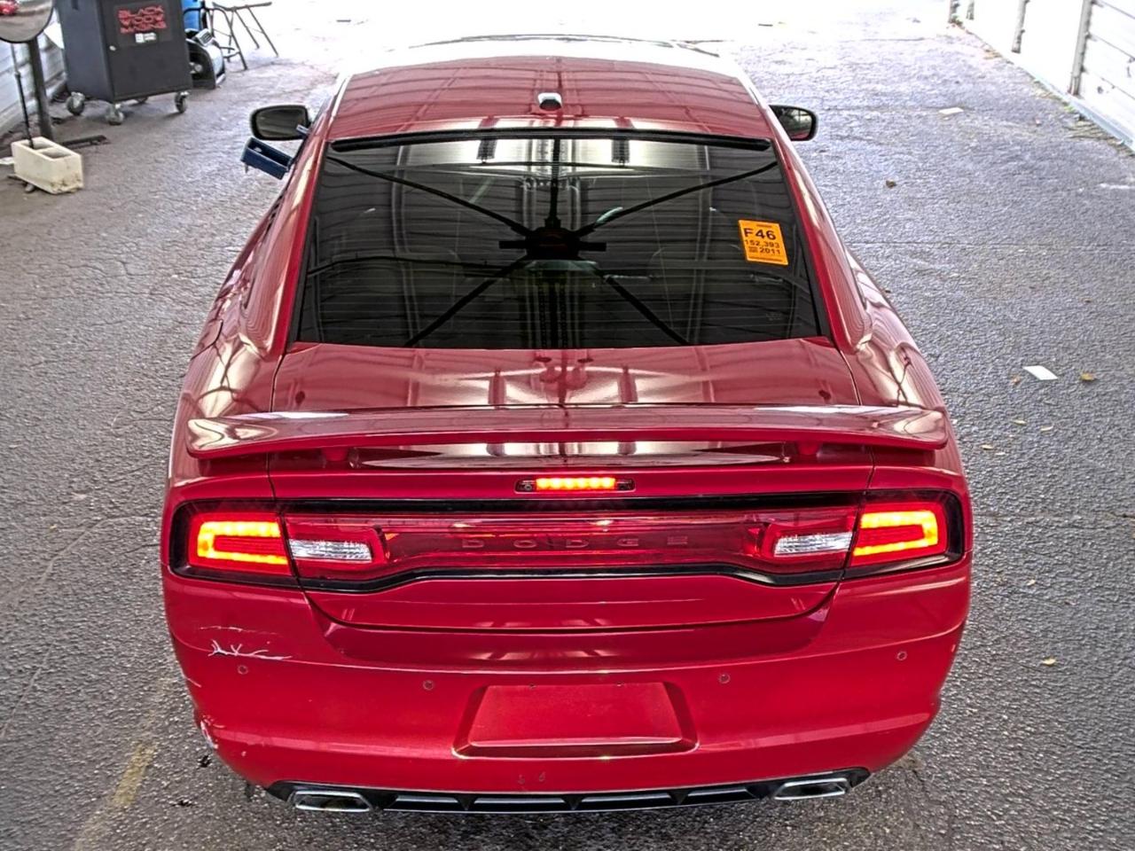 Dodge Charger  2011