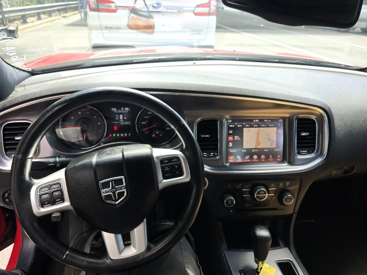 Dodge Charger  2011