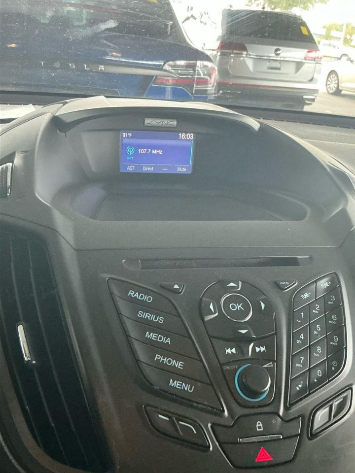 Ford Escape  2015