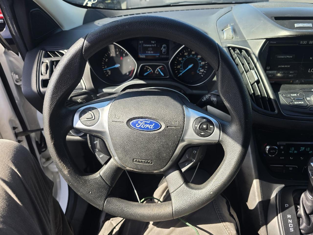 Ford Escape  2014