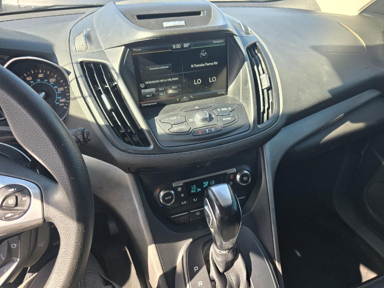 Ford Escape  2014