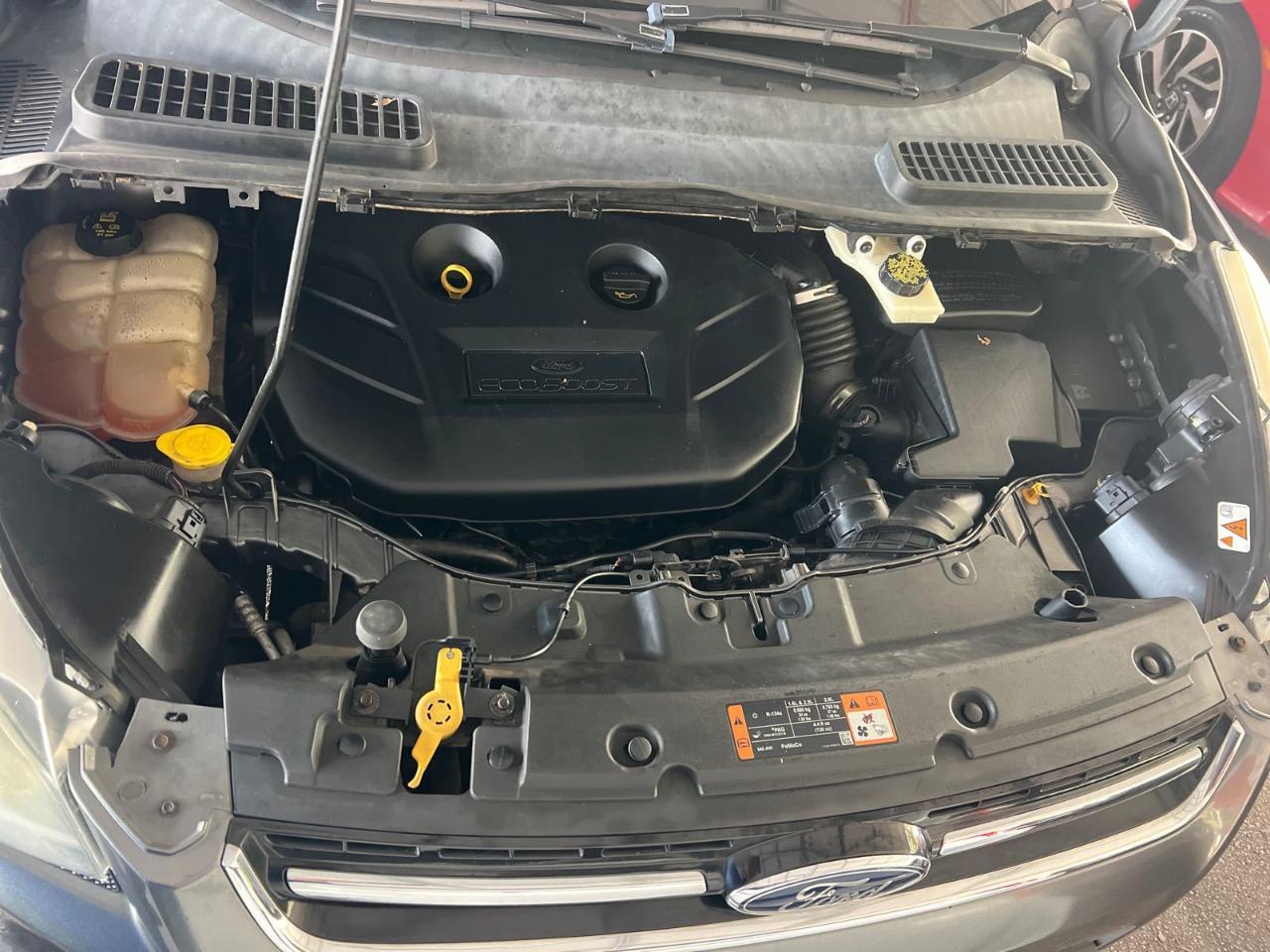 Ford Escape  2014