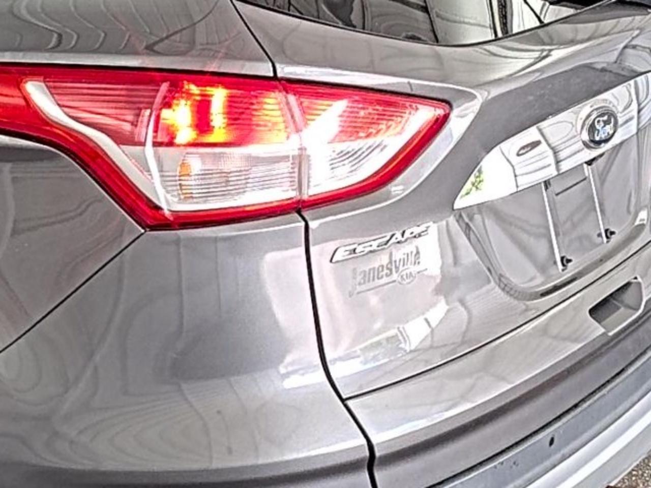 Ford Escape  2014