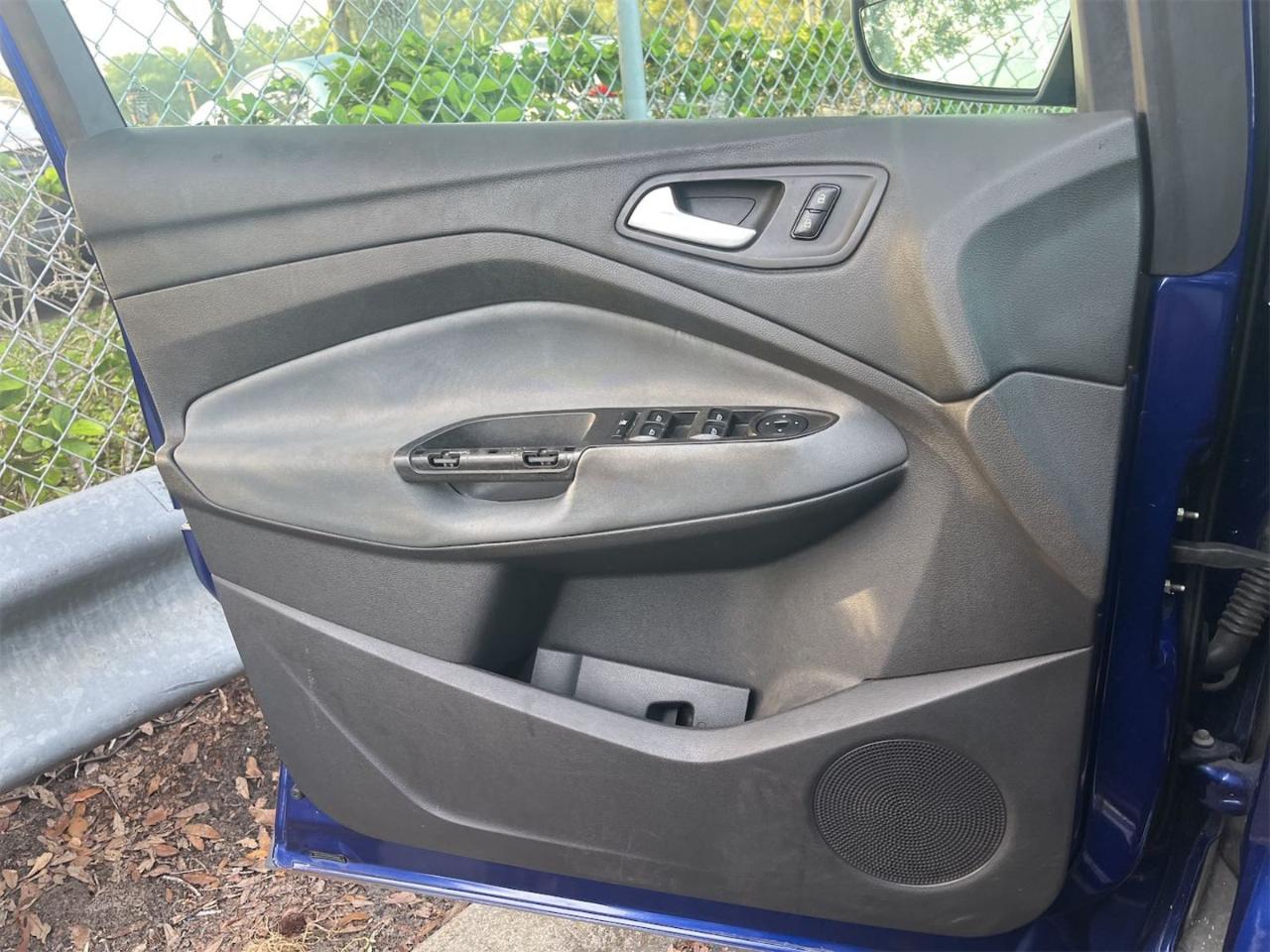 Ford Escape  2013