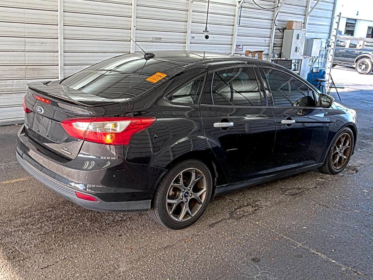 Ford Focus  2014