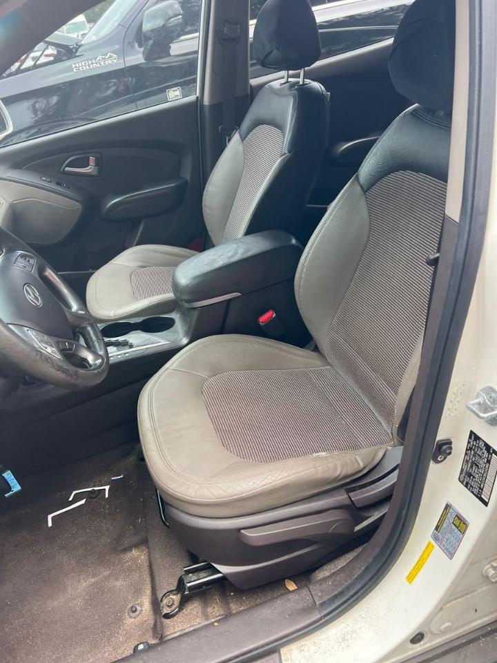 Hyundai Tucson  2011