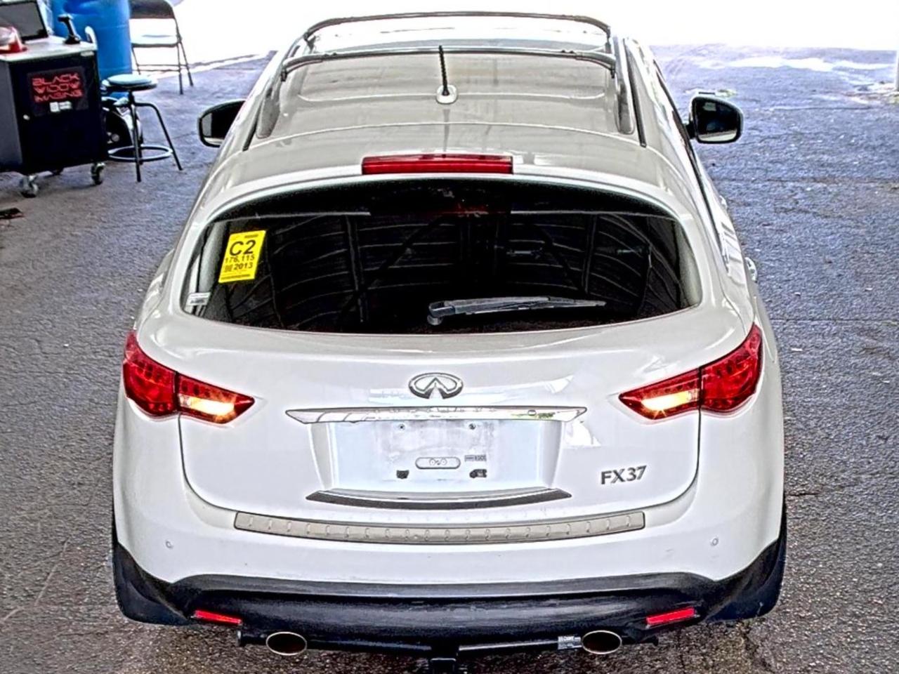 Infiniti FX37  2013