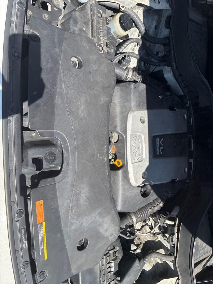 Infiniti FX37  2013